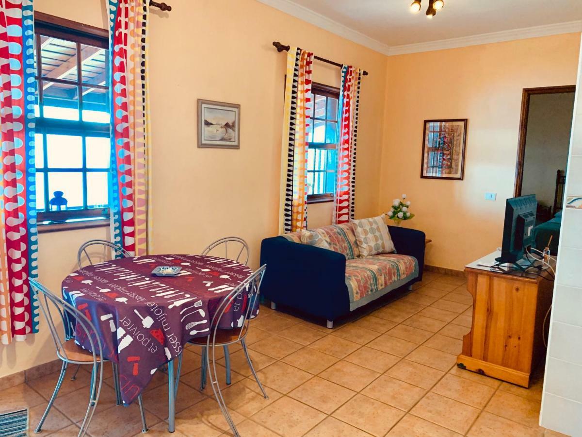 Apartamentos Isla Encantada Puntallana Dış mekan fotoğraf